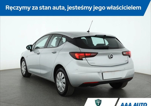 Opel Astra cena 43500 przebieg: 110398, rok produkcji 2018 z Radymno małe 211
